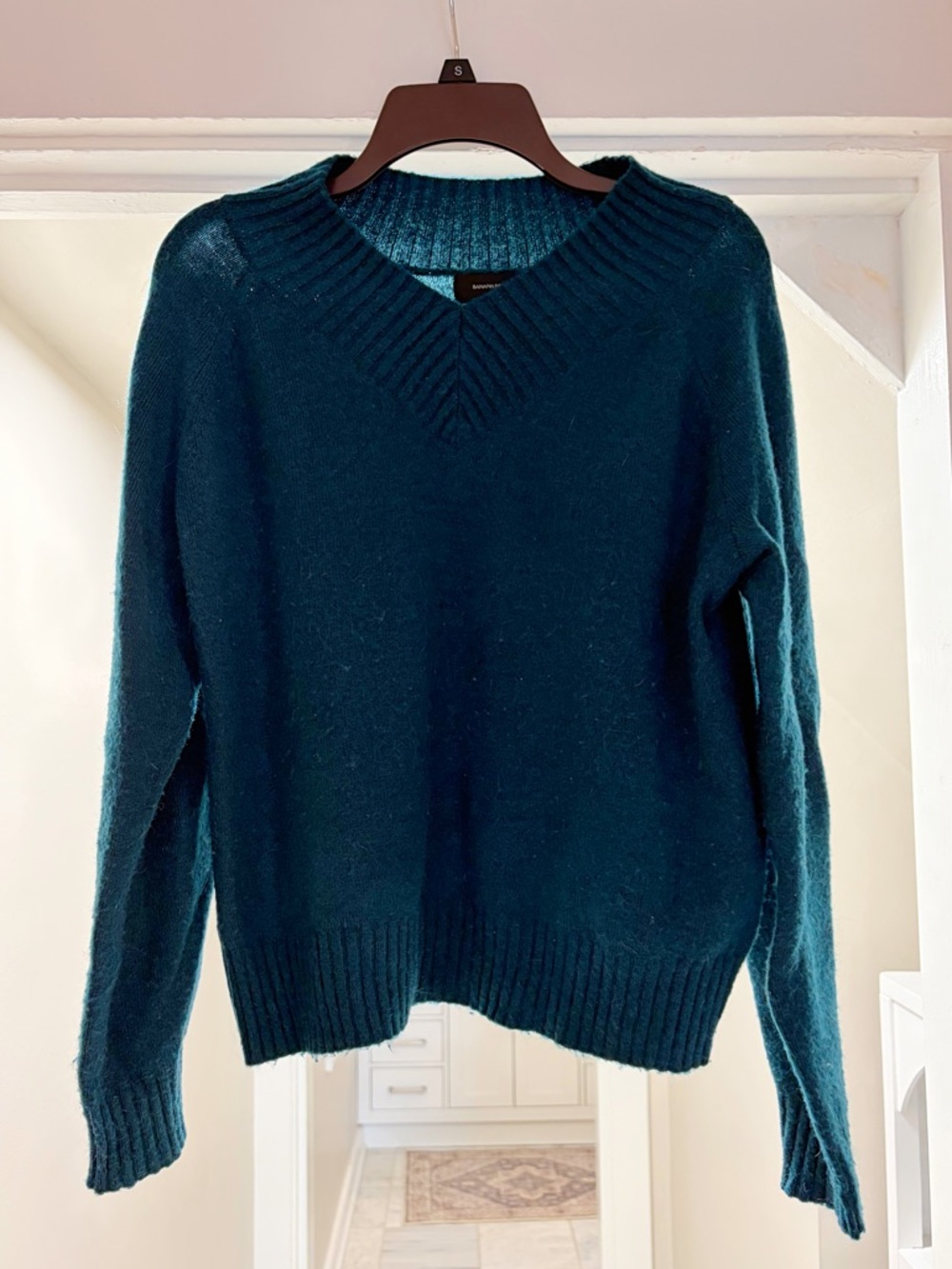Banana Republic Deep Teal V-Neck Sweater